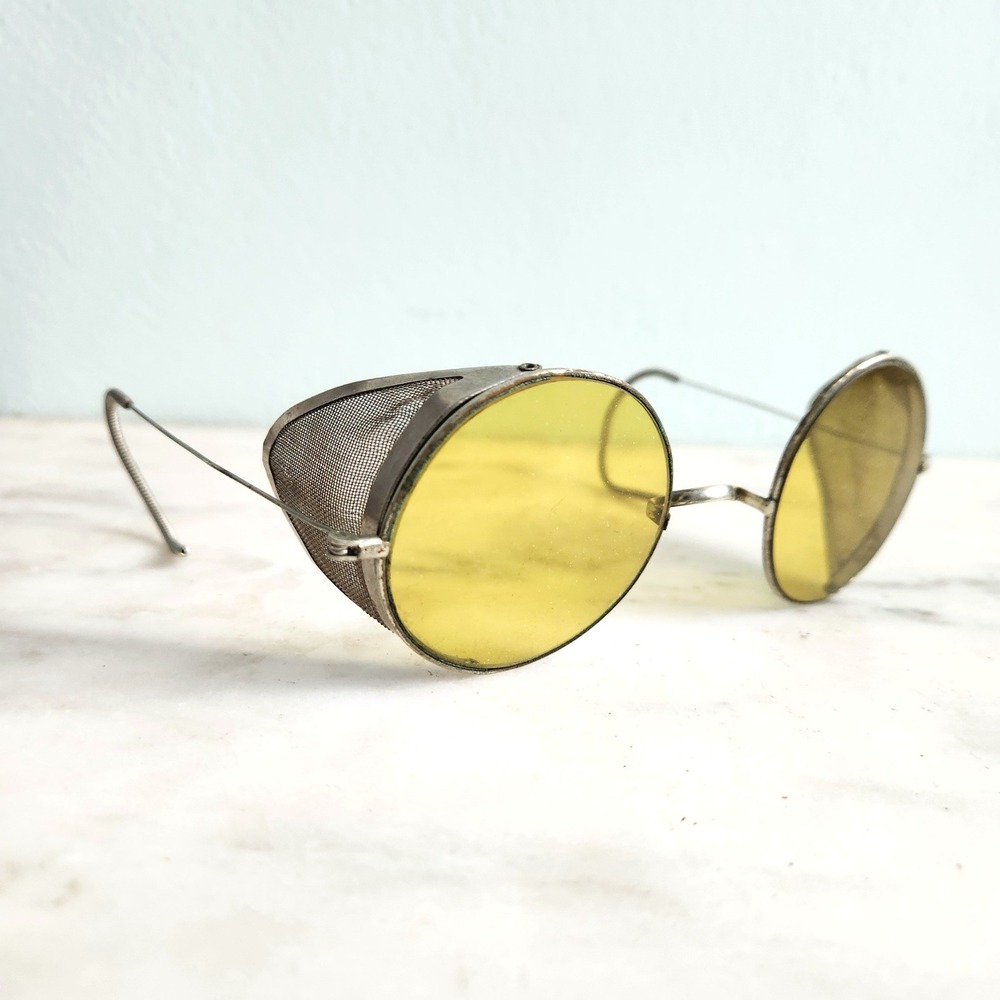 Antique‎ Safety Goggles Yellow Glass Round Metal Mesh Side Shields